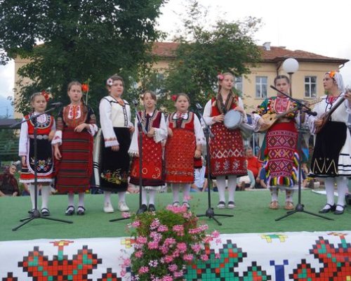 Курбан за здраве и празнична програма за Голяма Богородица в с. Бачево