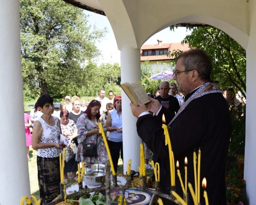 Курбани за здраве в цяло Симитлийско на Голяма Богородица