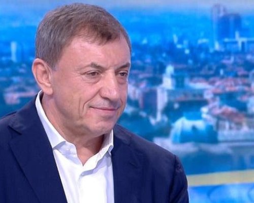 Погребват Алексей Петров