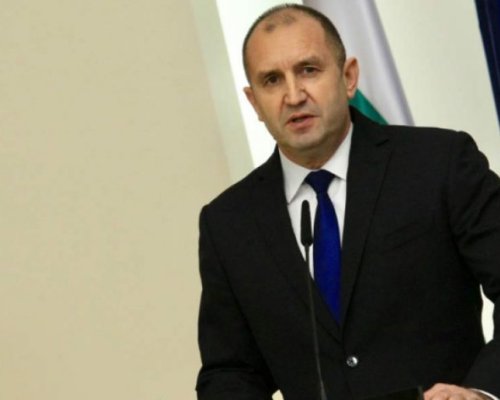Радев къса искането на Денков: Няма да махате главсека!