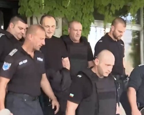 Ето го арестувания Васил Божков (СНИМКИ)