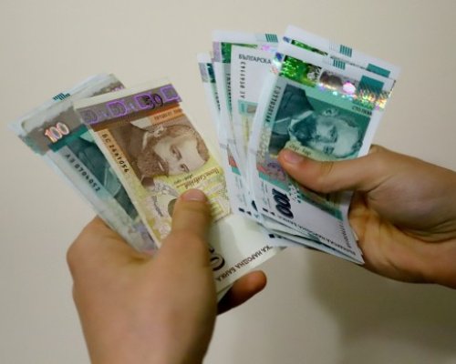 Почти всички българи изпитват затруднения да покриват ежедневните си разходи