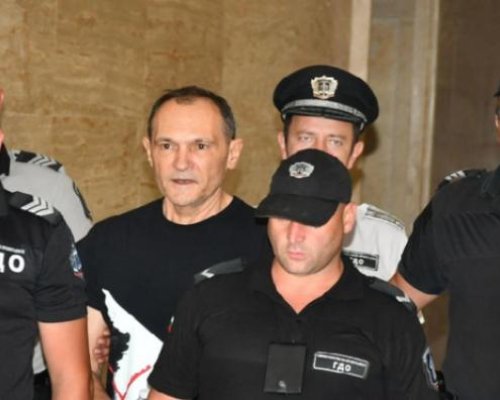 Васил Божков e бил екстрадиран от ОАЕ