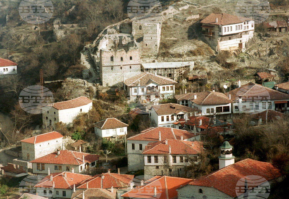 Литийно шествие и богата програма за празника на Мелник