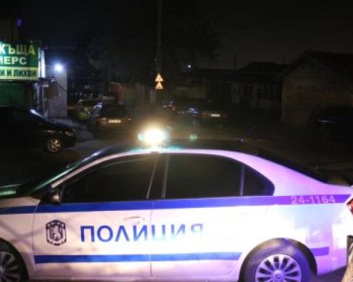 Масов бой в Ботевград! Над 100 души извадиха колове заради пиян джигит