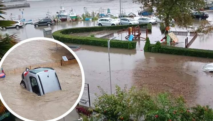 БЕДСТИВИЕ НА МОРЕТО! Евакуират със сирени хората в Царево БЕДСТИВИЕ НА МОРЕТО! Евакуират със сирени хората в Царево
