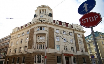 Грабежът на КТБ не спира:Зад гърба на синдиците продадоха 32 камиона за по 10 000 лева вместо по 100 000