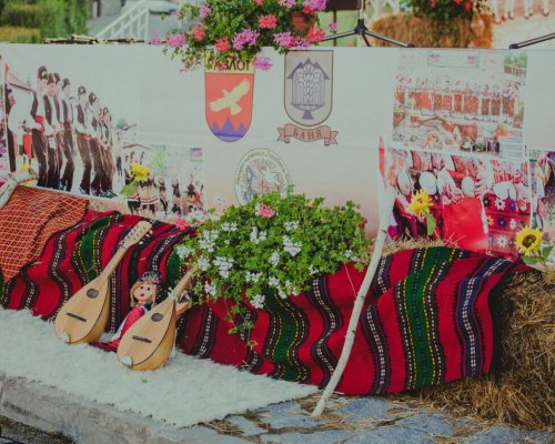 Рекорден брой участници на провелия се фолклорен фестивал  Свири ми се, пее ми се, оро ми се игра  в с. Баня