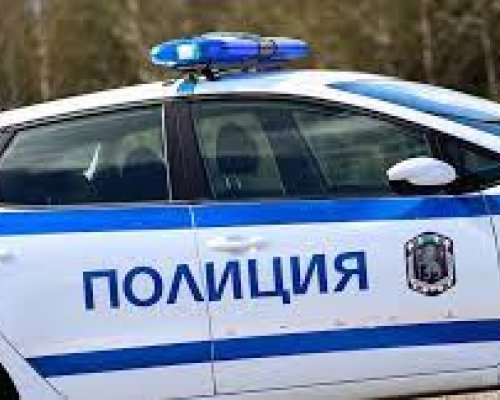 Полицаи от Разлог обискираха две къщи