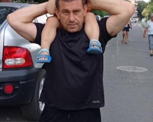 Петричани събират пари за съгражданин