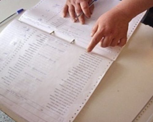 Младо момиче и жена, починала преди 16 години попаднаха в избирателни списъци в Петричко