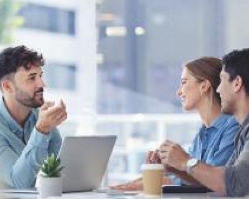 Почти половината българи искат 4-дневна работна седмица