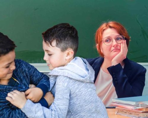 Жесток побой в училище, ученик е в болница