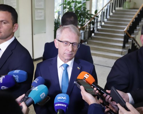 Денков-През декември се очаква Европейският съвет да обсъди членството ни в Шенген