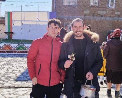 Събират пари за тежко ранен футболист