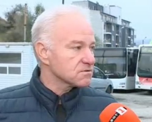 Агресия: Вандали нападат с камъни и яйца градските автобуси в Благоевград