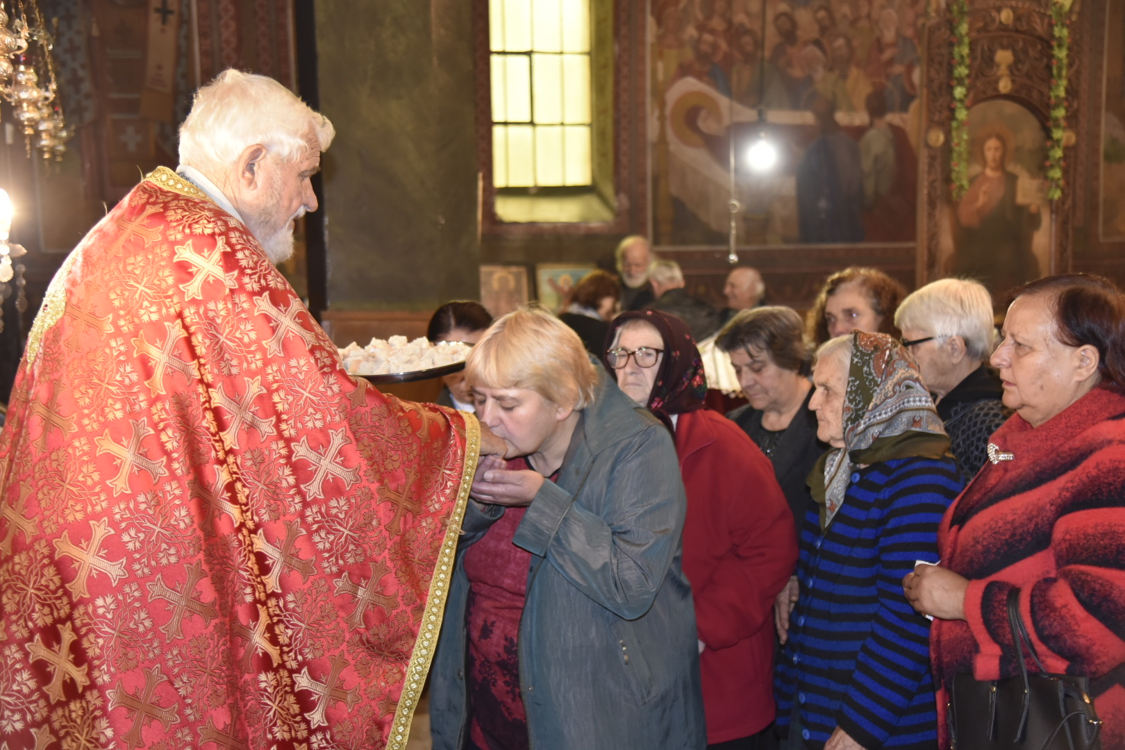 Крупник се събра на храмов празник