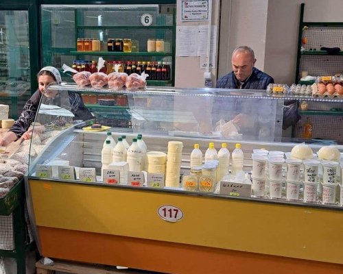 Забраниха продажбата на млечни продукти на пазара в Благовград
