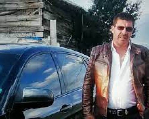Заради снимки на съпругата му мъж от Конарско преби и ограби бившия селски управник Ахмед Ахмед-Пачката