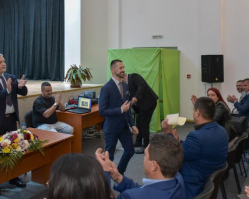 Най-младият председател на Общински съвет в България бе преизбран за втори мандат в Симитли