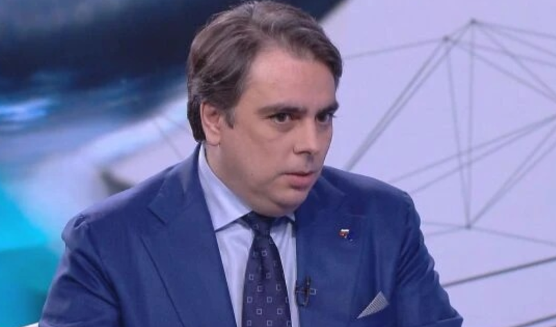Асен Василев: Ако не се справя с Бюджет 2024, директно си отивам