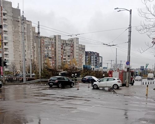 Един човек е загинал, а 17 са ранени при катастрофи в страната