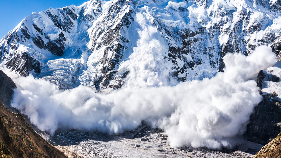 Какви опасности крият планините през зимата?