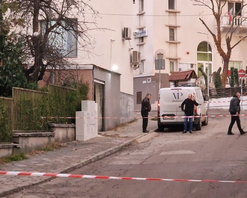 След грабежа в Благоевград: Прокуратурата започва разследване, извършителите все още се издирват