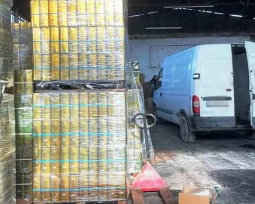 Скандално: Българи внасяли олио през ГКПП Илинден и го продавали в Гърция за зехтин