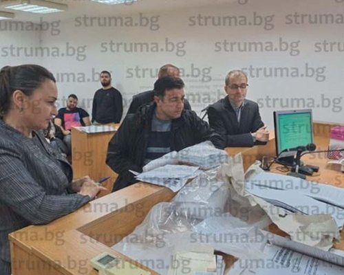 Броиха гласовете за общински съветници в Сандански в 3 секционни комисии