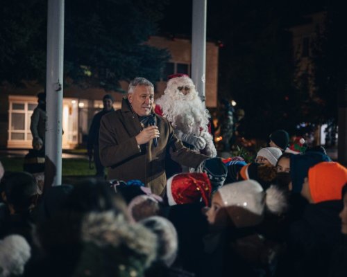 Разлог грейна с магията на коледна светлина