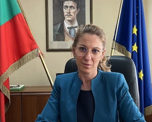 Областният управител Мария Димова с изнесена приемна за санданчани