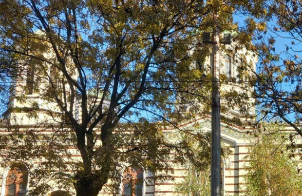 Безбожник ограби църква в Сатовчанско