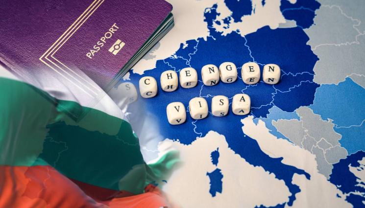 България и Румъния влизат във въздушния и морския Шенген пред март 2024