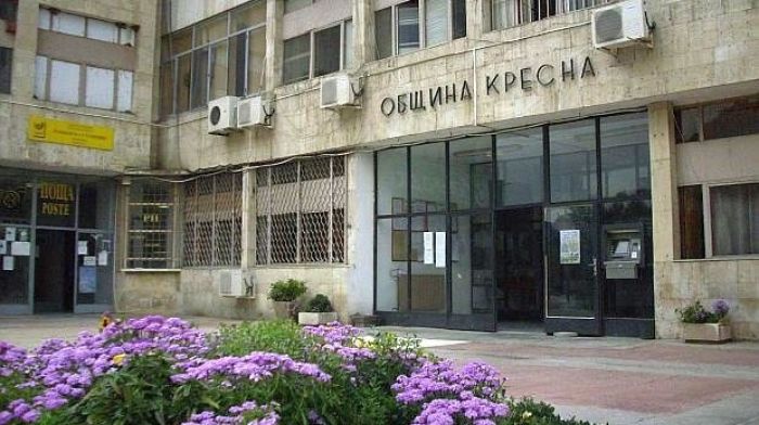 Да помогнем: Община Кресна с акция в подкрепа на останала без дом жена