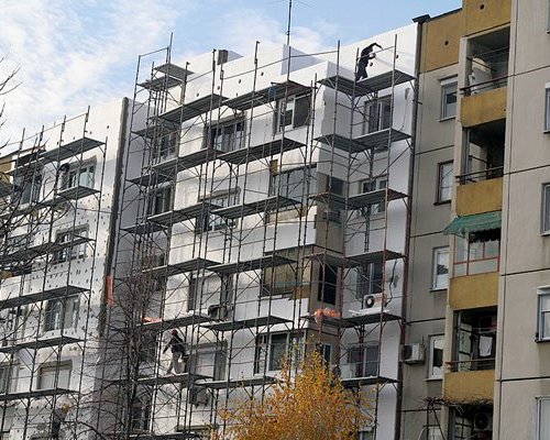 539 апартамента в многофамилни жилищни сгради ще бъдат санирани в Петрич