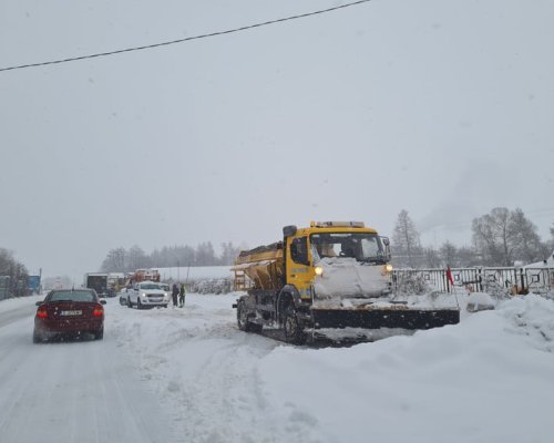 В разгара на зимния сезон Стойчев Билд отказа да опесъчава Разлог, Общината спешно търси фирма да я замести