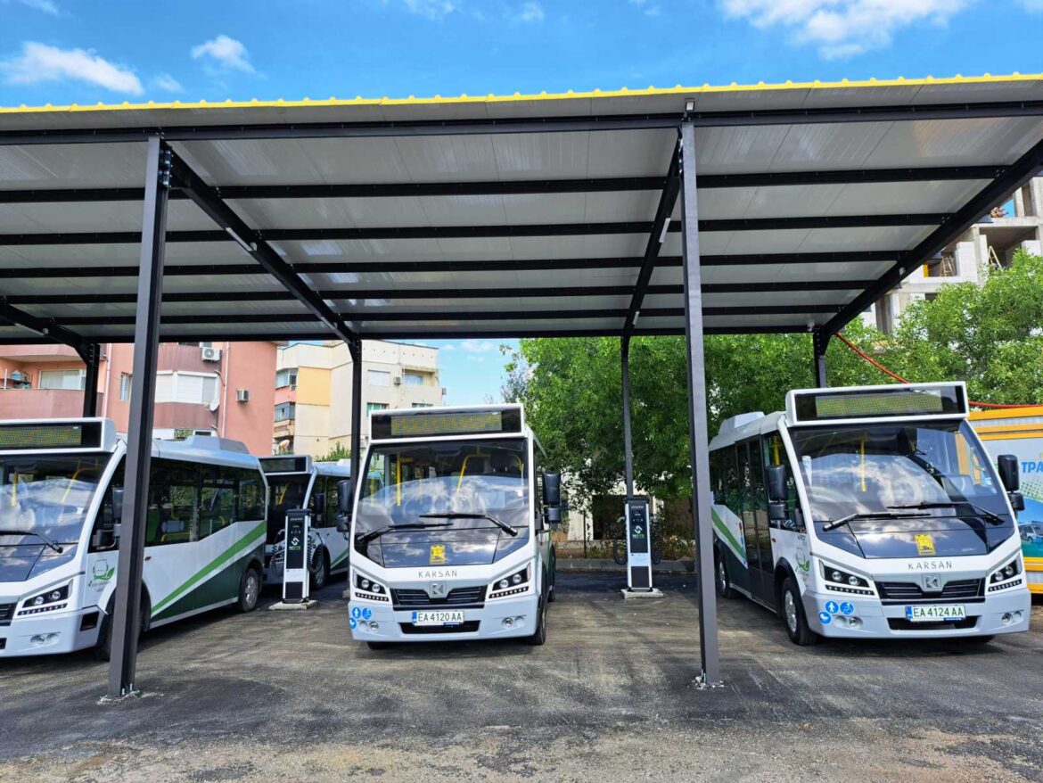 По три нови електробуса се предвижда да бъдат доставени за общините Петрич и Сандански