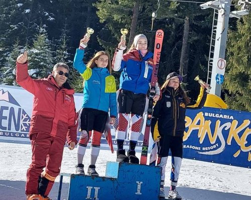 Състезателите на Ски клуб Юлен с победи в стартовете за купа Капи