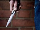 Съпруг с ограничителна заповед заби нож в гърдите на жена си пред хипермаркет