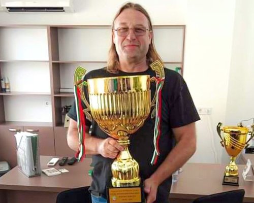 Само в Pirinsko.com!Връща ли се Пол Белогур в Пирин?
