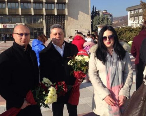 Червени рокади в Благоевград и Банско