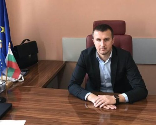 Р. Ревански отряза единствения кандидат да осветява Белица и Краище заради немарлива оферта