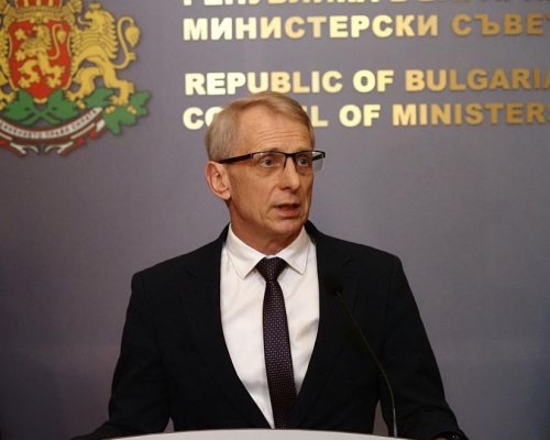 Отпадат таксите за държавна поръчка за университетите