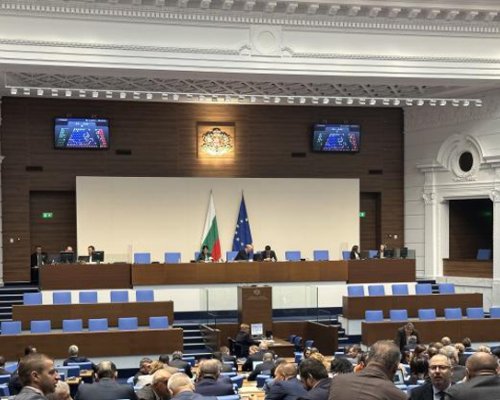 Извънредно решение от НС за въвеждането на еврото