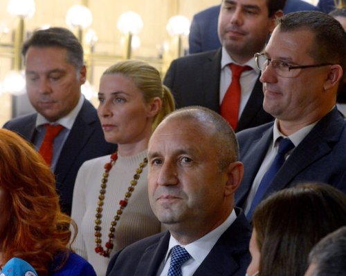 Кръгът КОПРИНКОВ в местната власт! Кой ще прави партията на Радев?