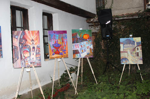 Четвърти пленер по живопис  Стъпки напред  събира художници от различни поколения в Благоевград