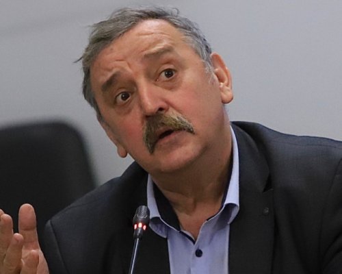 Проф. Тодор Кантарджиев: Грипната вълна премина, до седмици случаите рязко ще намаляват
