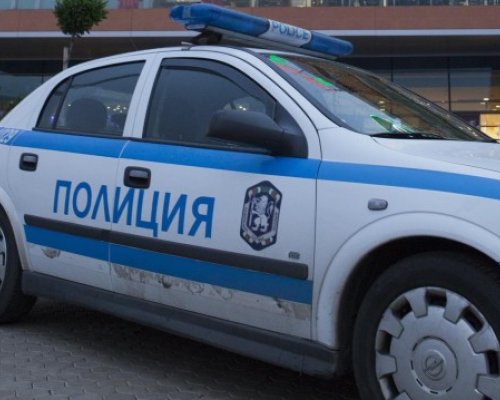 Полицията издирва крадеца на алуминиев фургон от лозов масив край санданското село Левуново