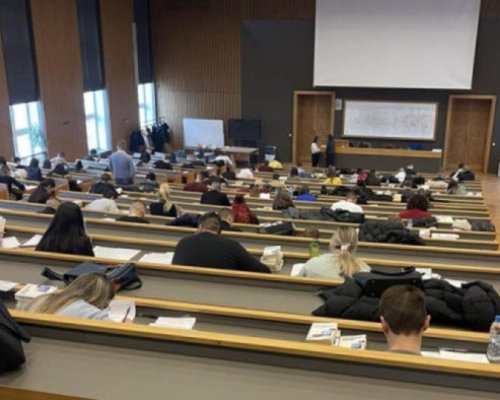 АИКБ се обяви против отпадането на семестриалните такси за студентите